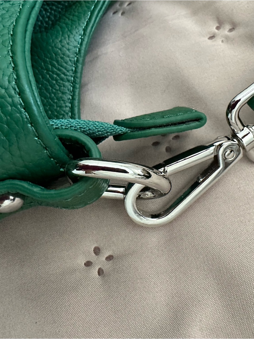 Iswee Green Genuine Leather Satchel Handbag, Shoulder bag or crossbody, NWOT - Picture 6 of 15